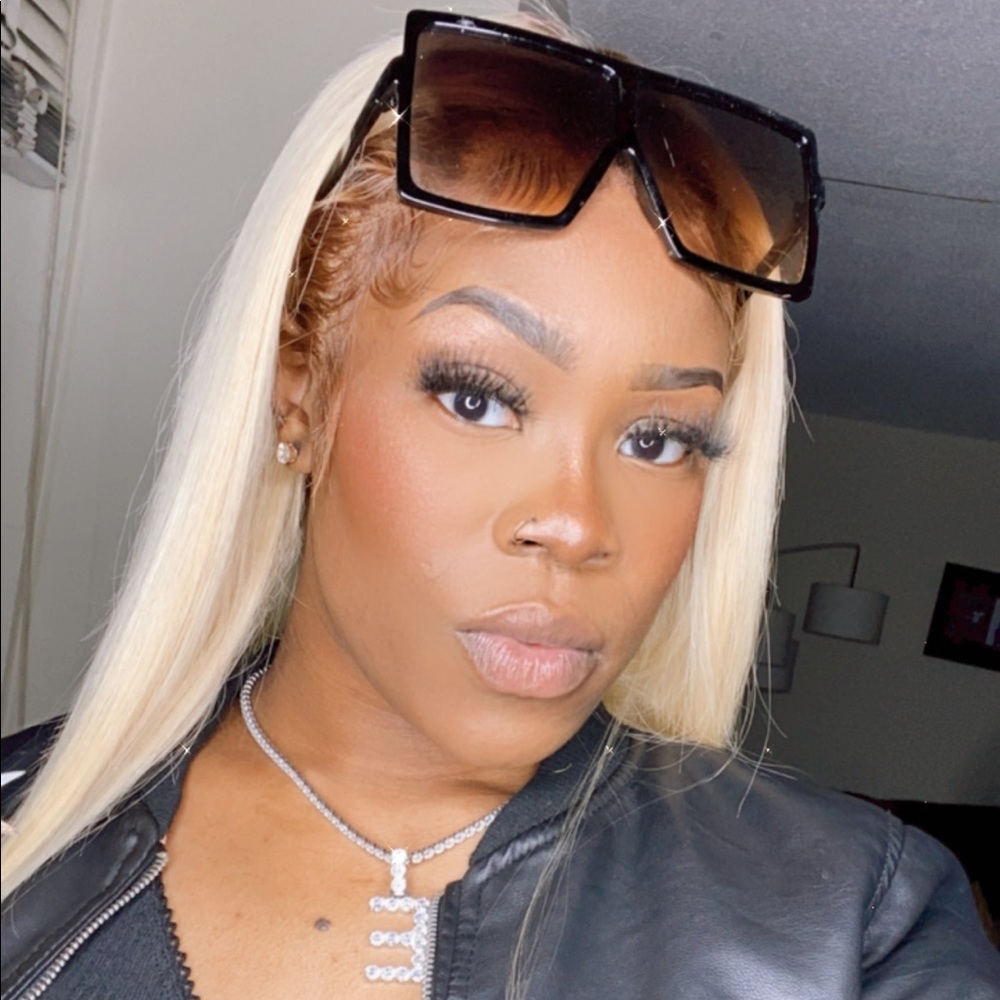 Meet your Posher, Essence